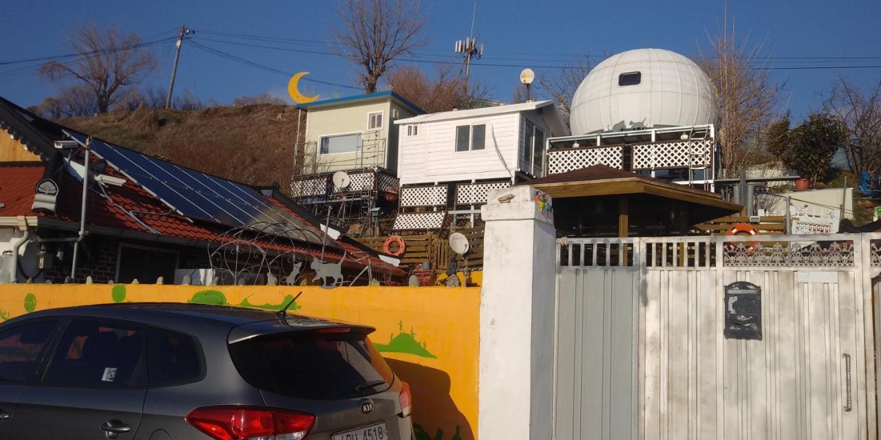 Uwha Minbak Villa ยอซู ภายนอก รูปภาพ